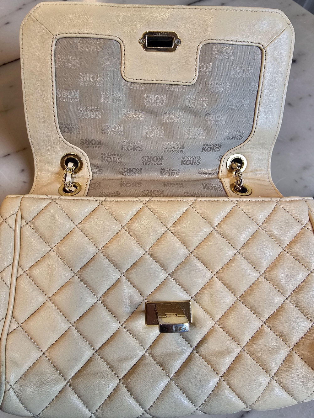 Michael Kors Sloan Quilted Leather Chain Shoulder Bag - Beige / Cream - Picture 9 of 12